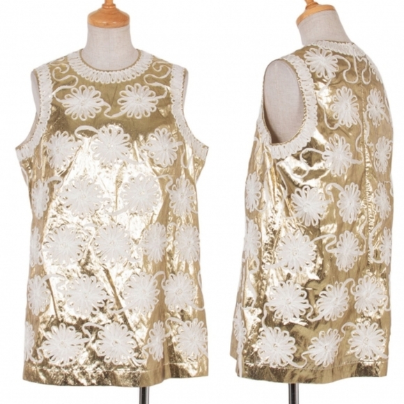 Comme des Garcons Tops - Comme De Garcons TAO metallic gold floral ribbon